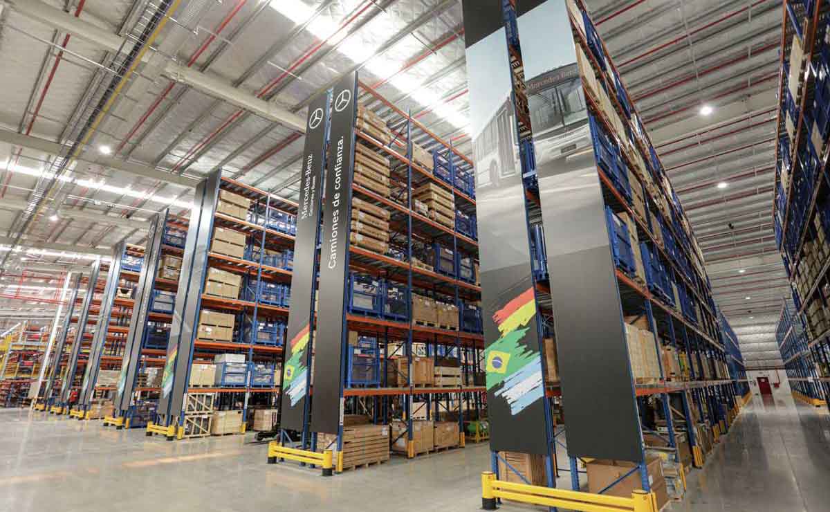 mercedes-benz-nuevo-centro-logistico