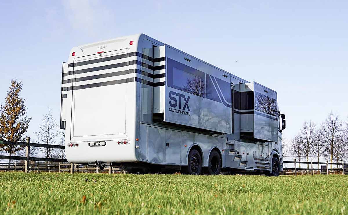 scania-v8-autocaravana-con-cochera