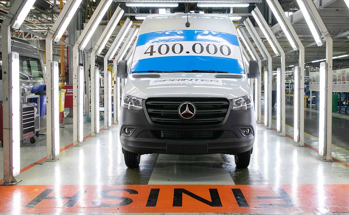 mercedes-benz-vende-planta-en-argentina