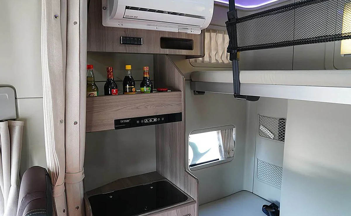 camion-mas-equipado-faw-eagle-way-life