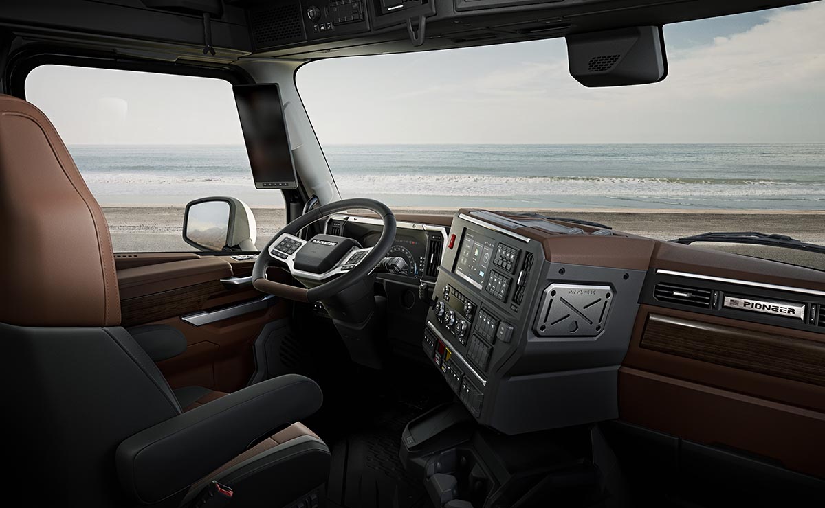 mack-pioneer-2025