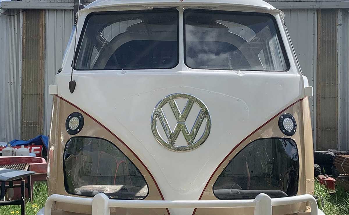 volkswagen-kombi-convertida-en-helicoptero