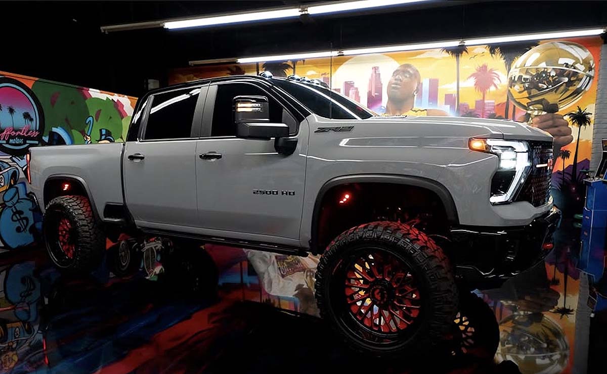 shaquille-o-neal-pick-up-silverado-2500-rz2