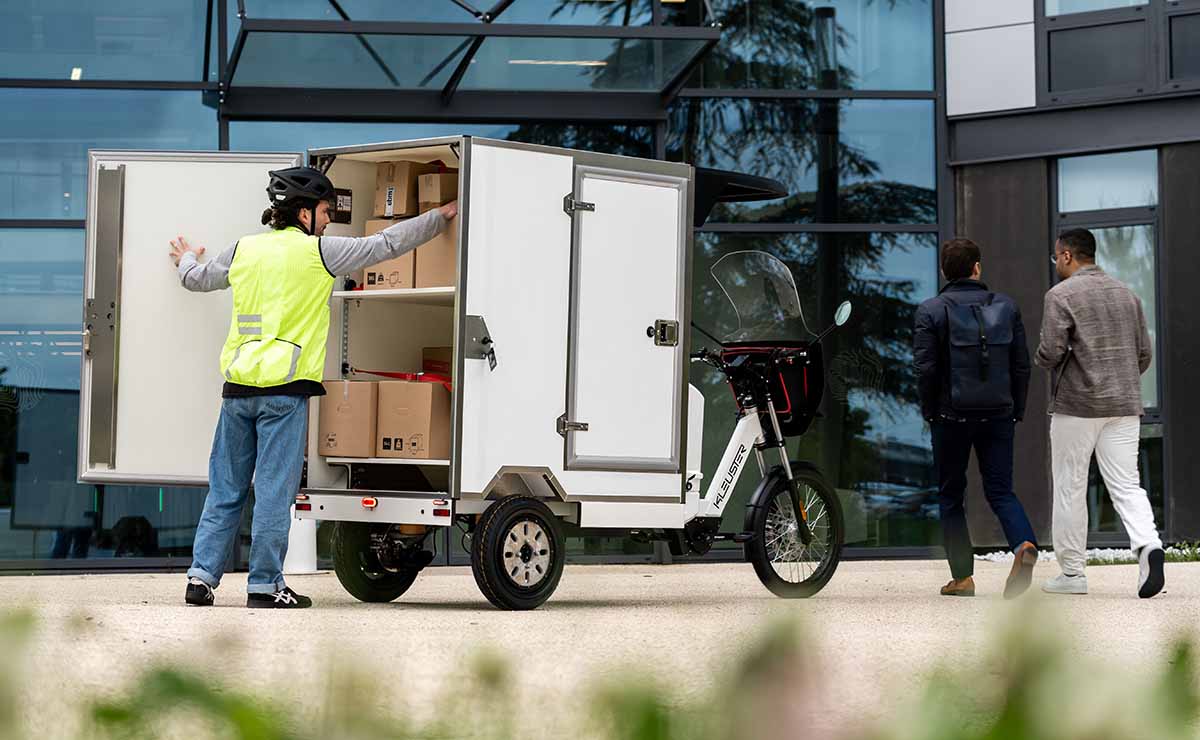 renault-trucks-triciclo-ultraliviano