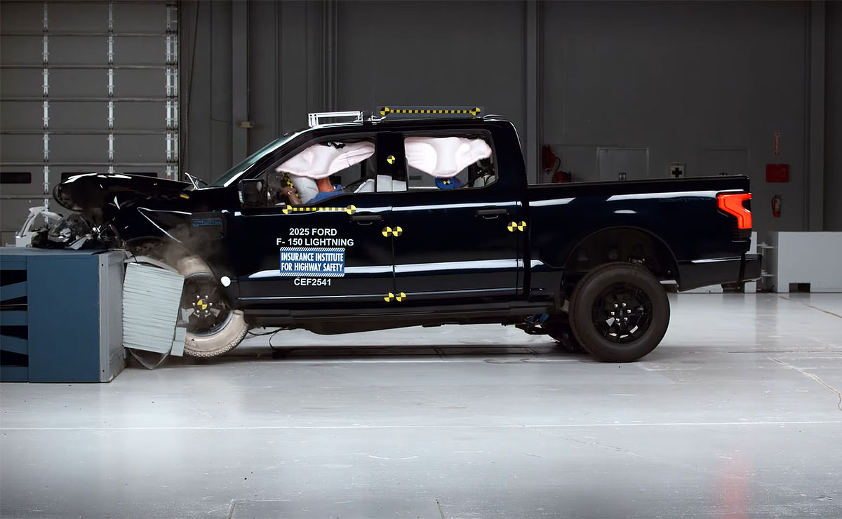ford-f-150-lightning-vs-tesla-cybertruck-prueba-choque