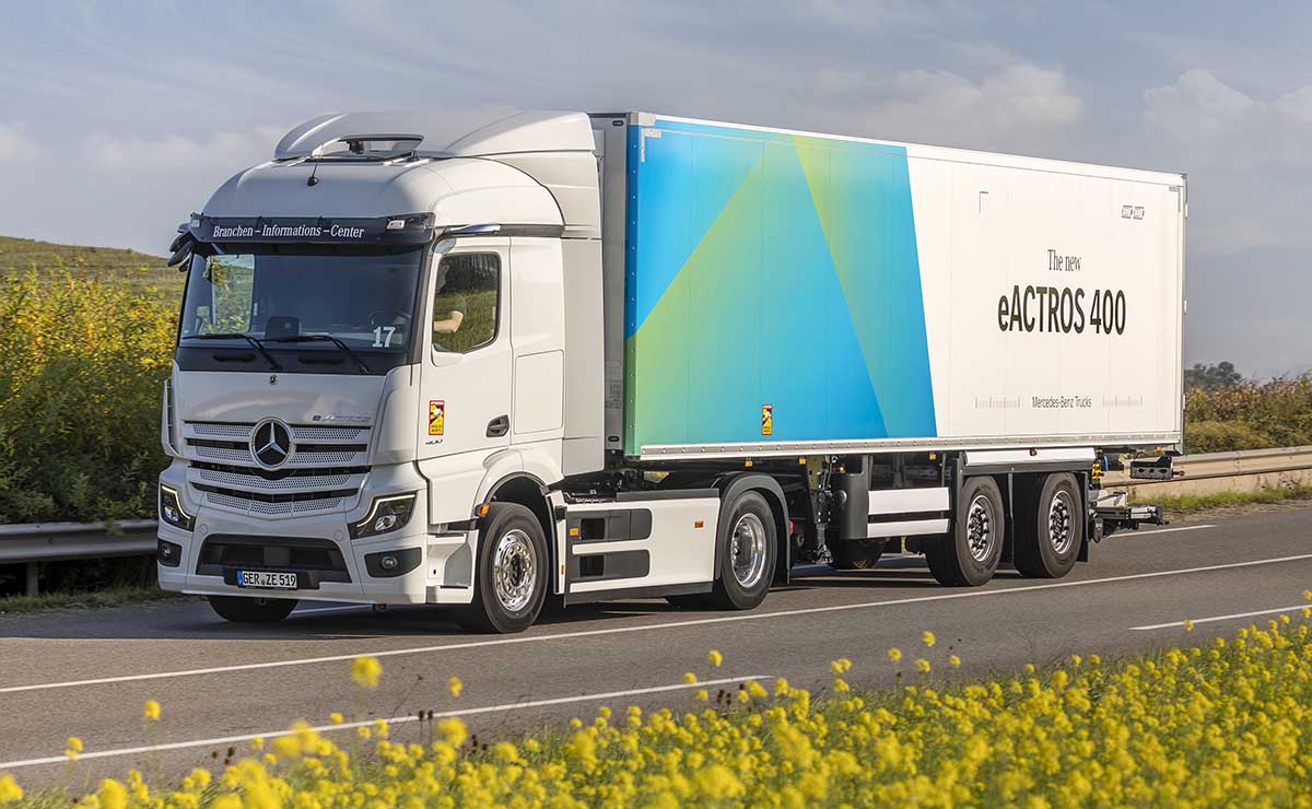 mercedes-benz-eactros-400-2026