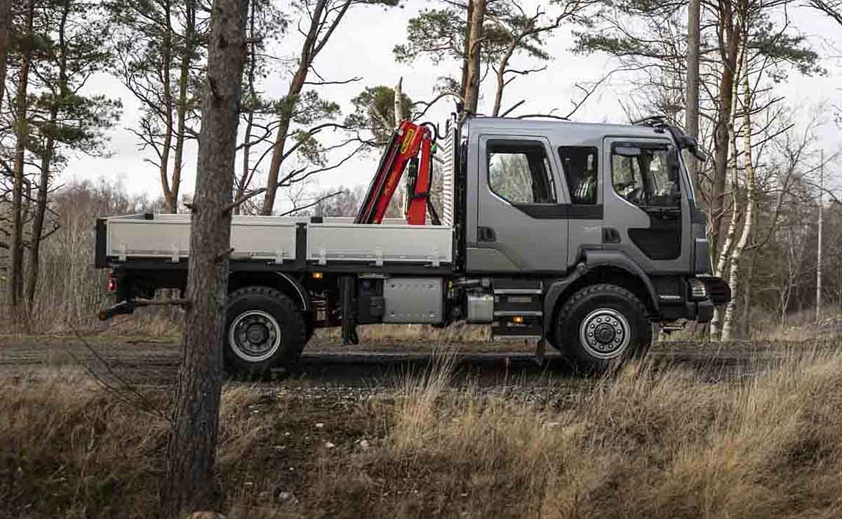 volvo-fl-4x4-doble-cabina