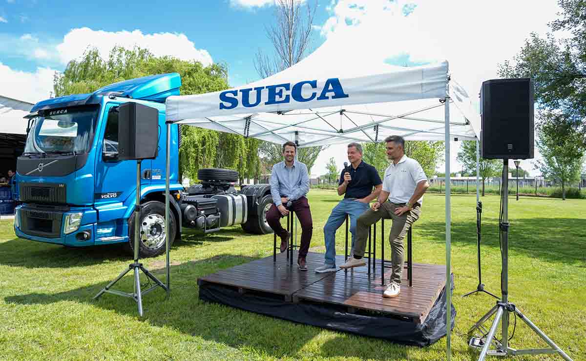 volvo-sueca-presentacion-linea-vm