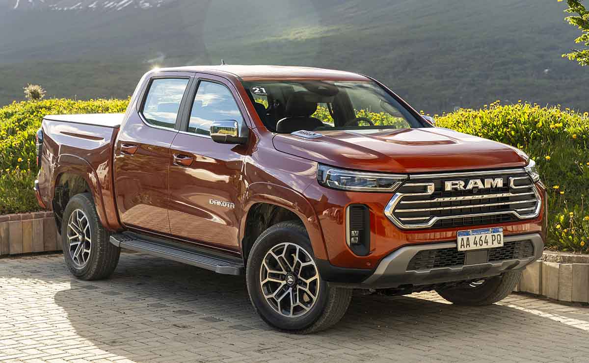 ram-dakota-precio-versiones-equipamiento-motor