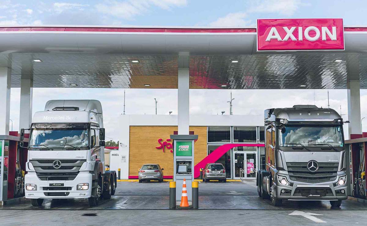 mercedes-benz-y-axion-energy-dia-del-camionero