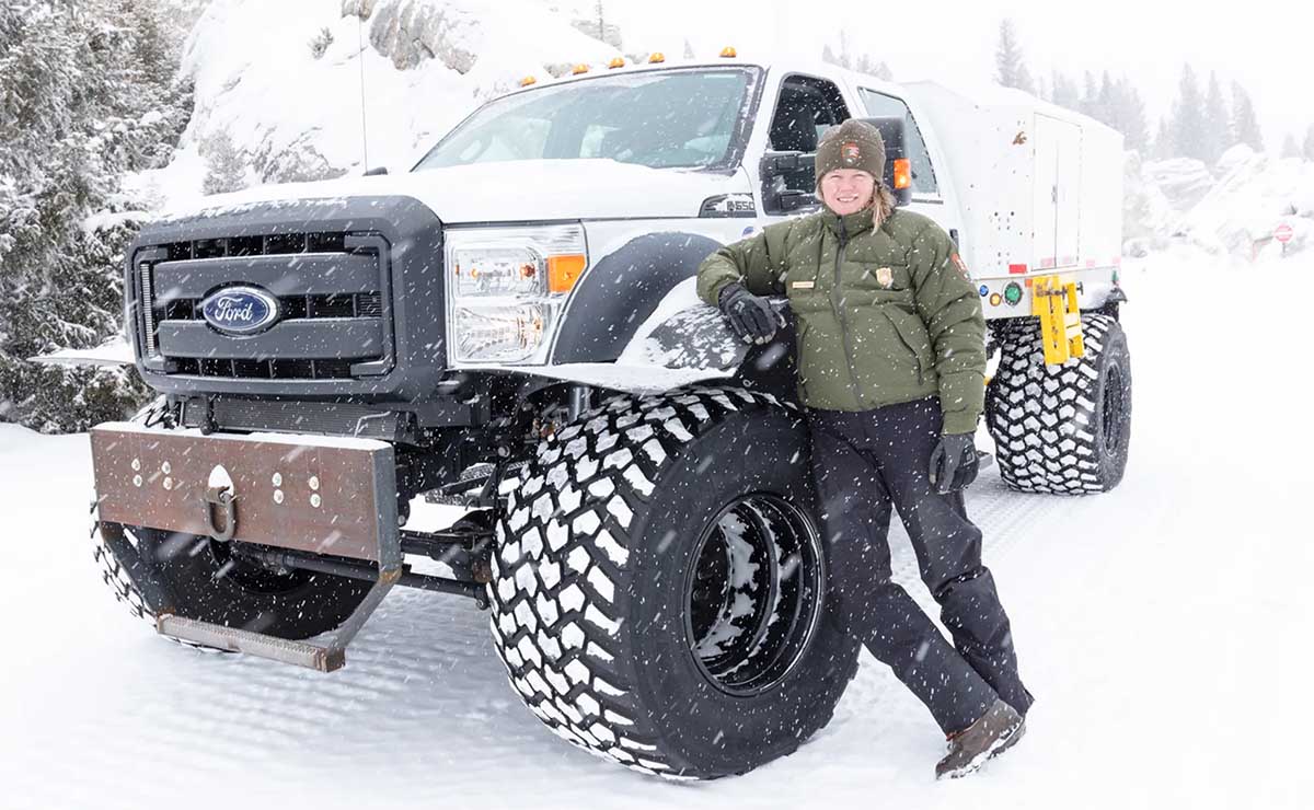 ford-f-550-pick-up-ruedas-gigantes