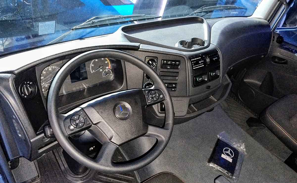 mercedes-benz-axor-2026-argentina