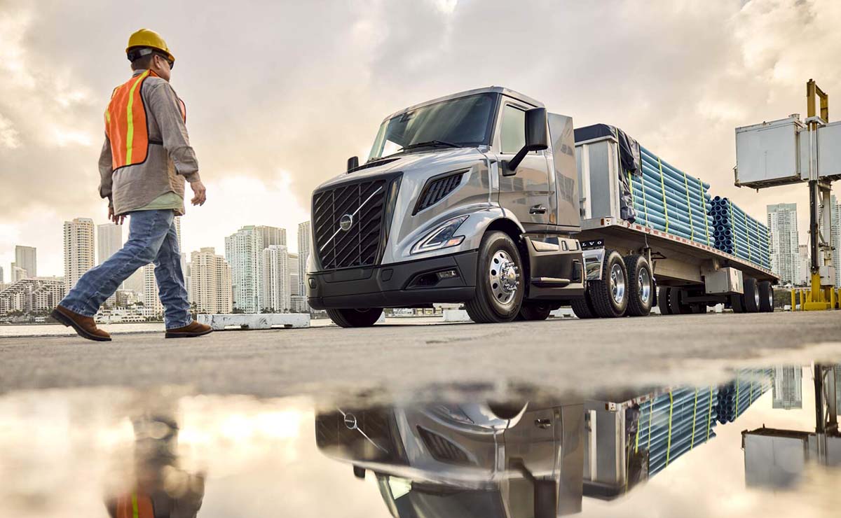 volvo-trucks-conexion-inalambrica-camion-remolque