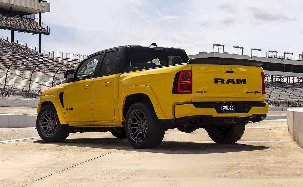 ram-1500-rumble-bee-srt-2027