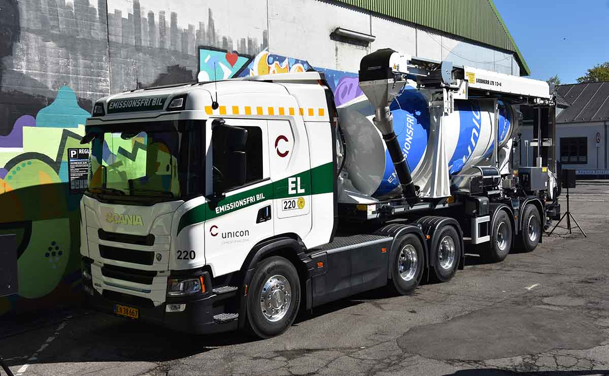 scania-electrico-con-hormigonera-electrica