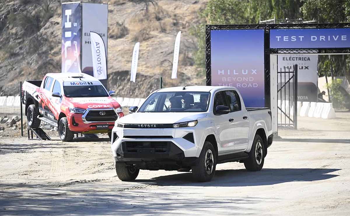 toyota-hilux-electrica-chile