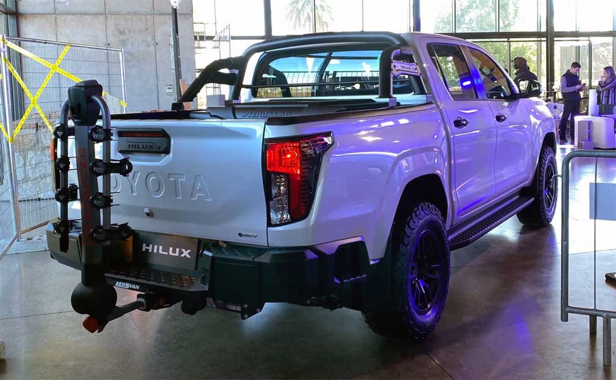 toyota-hilux-electrica-chile