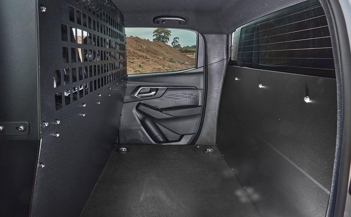 isuzu-d-max-commercial