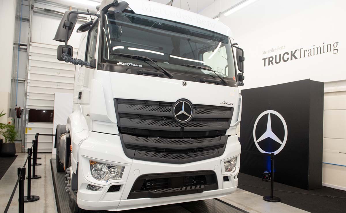 mercedes-benz-camiones-y-buses-dialogos-quinta-edicion