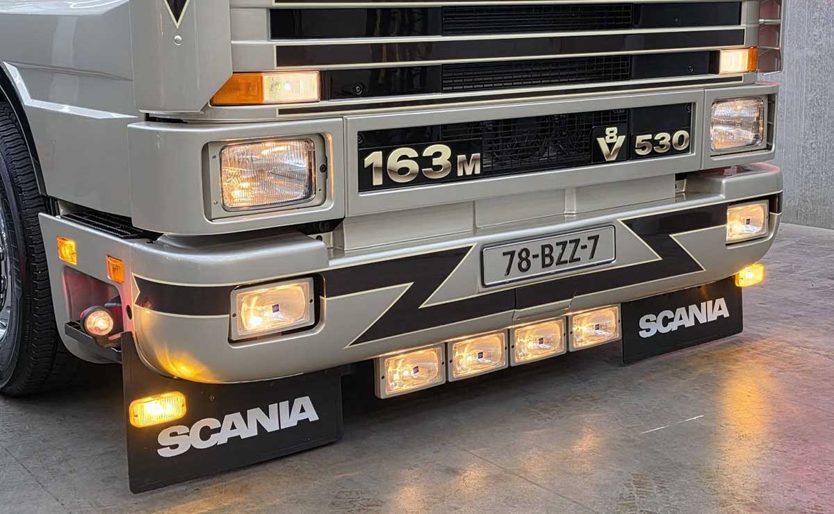 scania-v8-retro