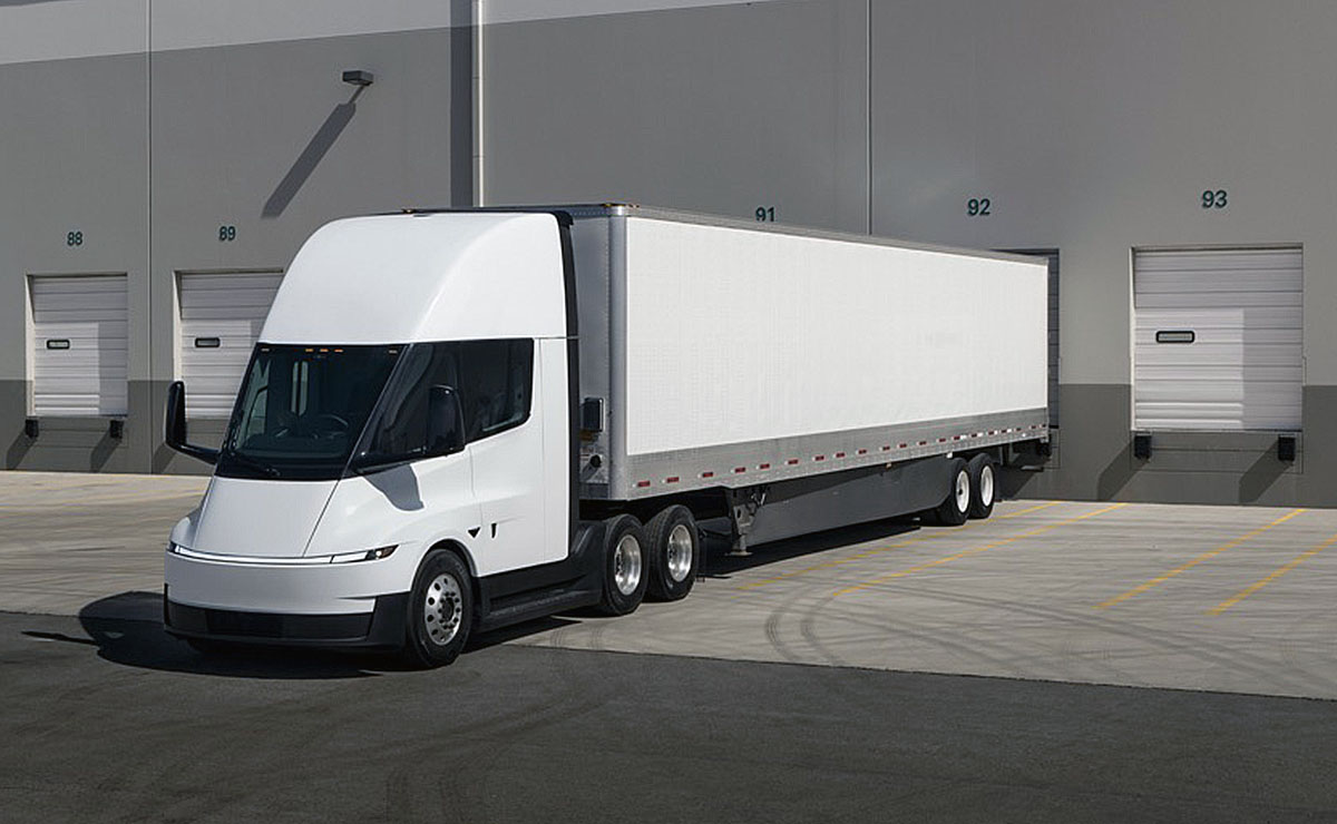 tesla-semi-500-camiones-amazon