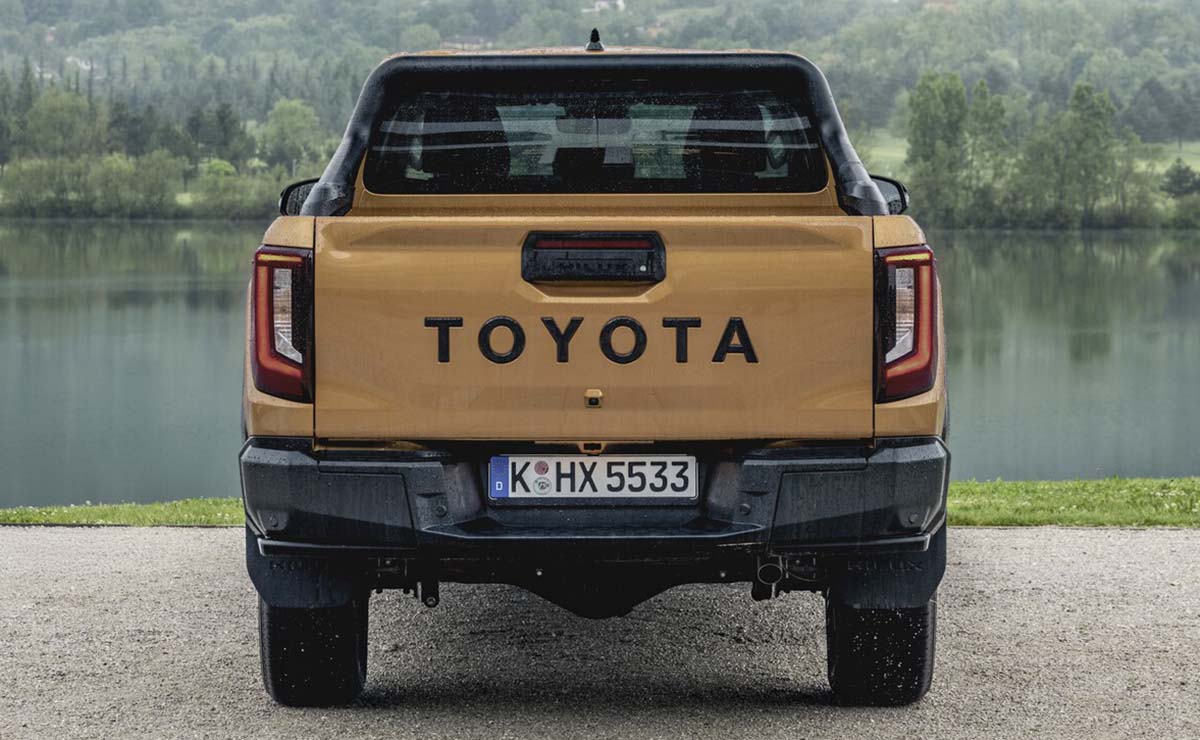 toyota-hilux-2027-versiones-precio