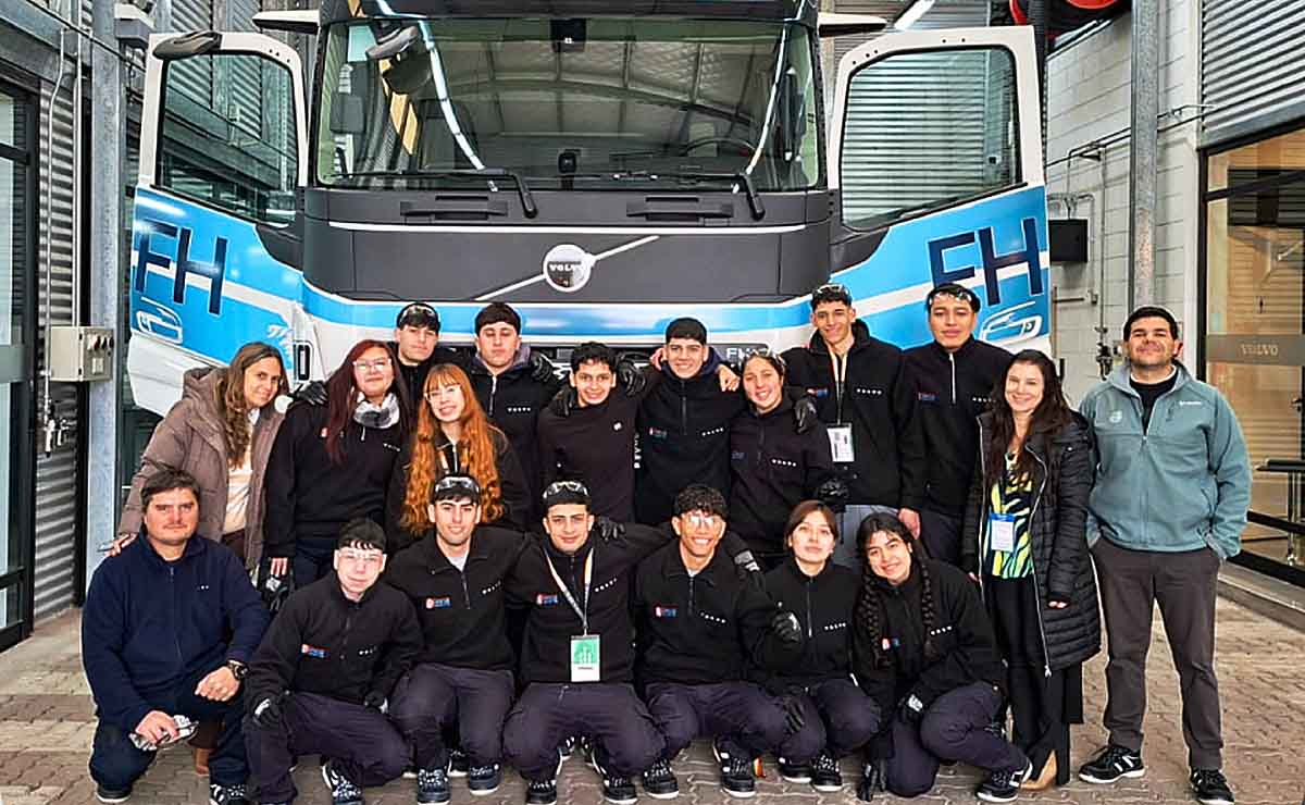 volvo-trucks-argentina-curso-autoelevadores