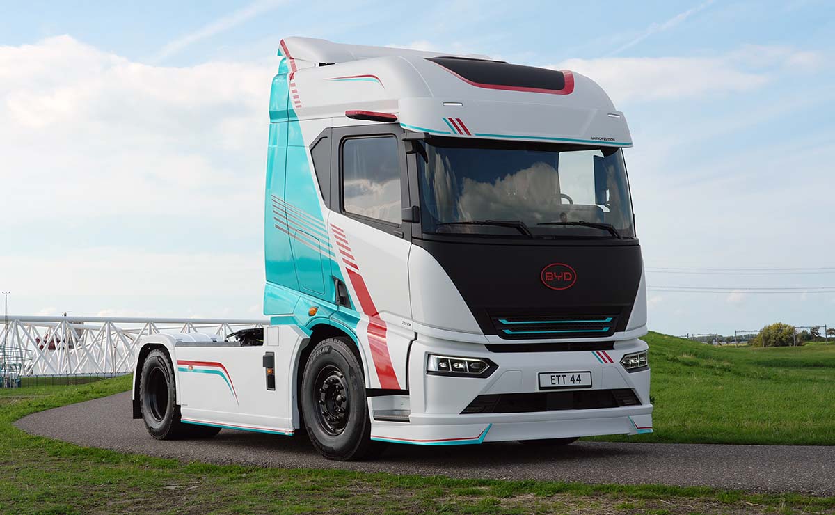 byd-ett-44-camion-electrico-1000-caballos