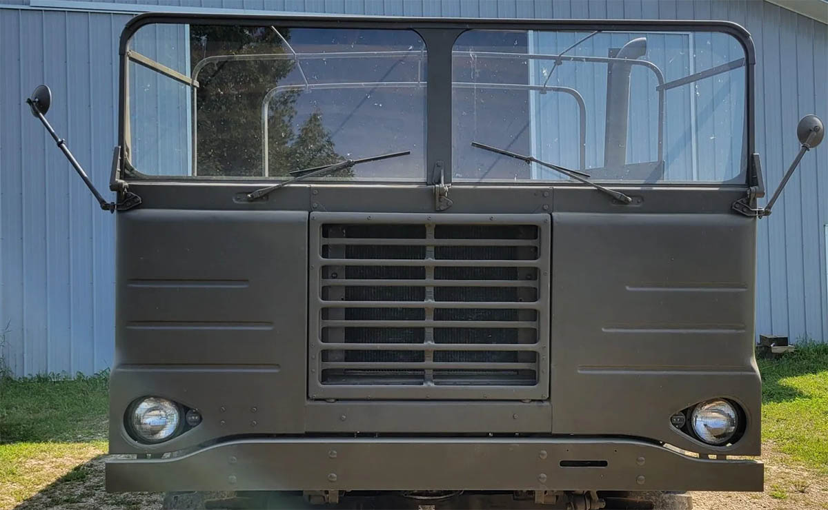 camion-ford-v8-anfibio-6x6-subasta
