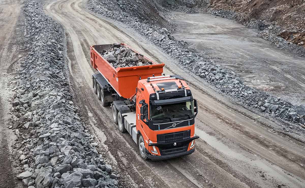volvo-fh-autonomo-transrpota-3-millones-de-toneladas