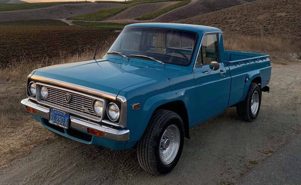 en-1974-la-mazda-repu-se-lanz-como-una-pick-up-nica-con-motor